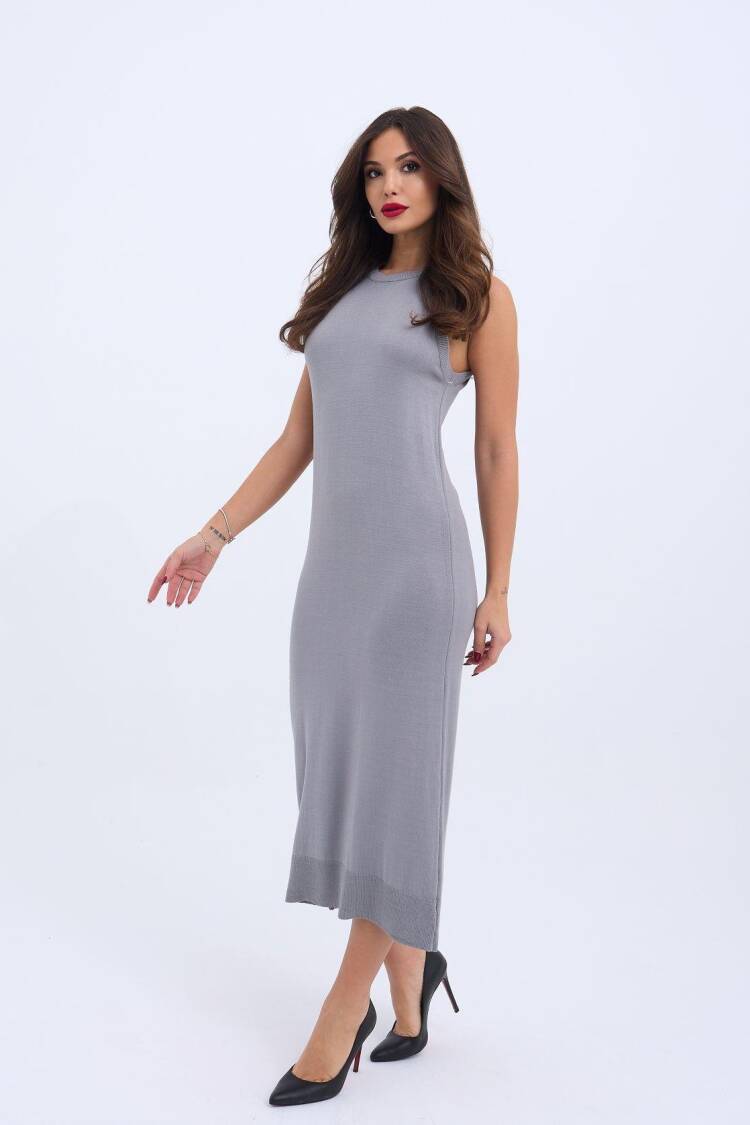 Knitted Sleeveless Dress - Gray