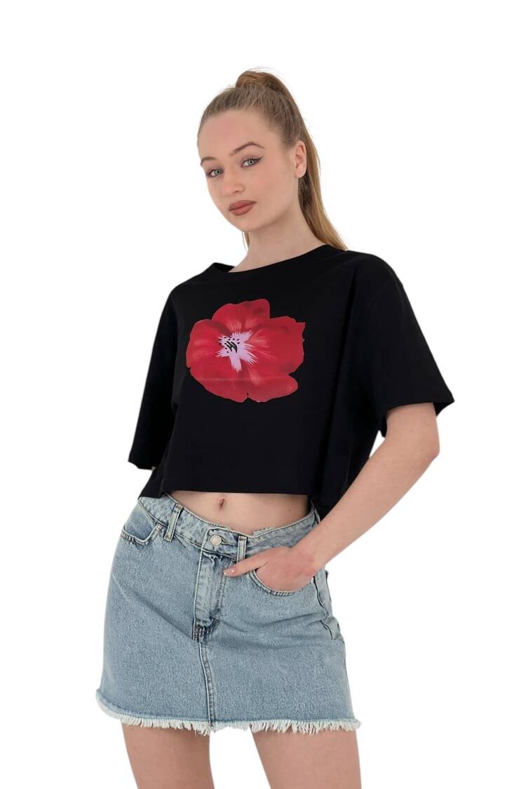 Oversize Rose Printed ShortCrop T Shirt - MISS POEM - Globality Store - Women Clothes Wholesale Turkey