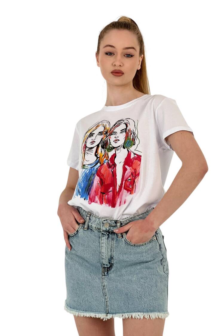 Illustration Printed T-shirt — Black &