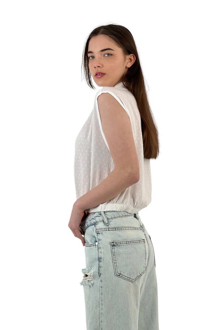 Textured Sleeveless Shirt - Summer Chic