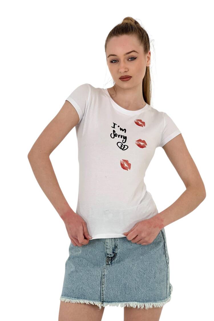 Kiss Printed Short Sleeve SkinnyT-Shirt - MISS POEM - Globality Store - Women Clothes Wholesale Turkey