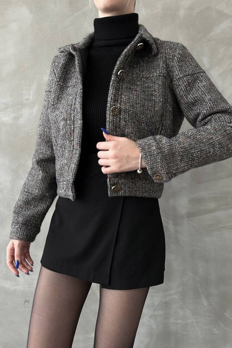 Buttoned Bowl Coat