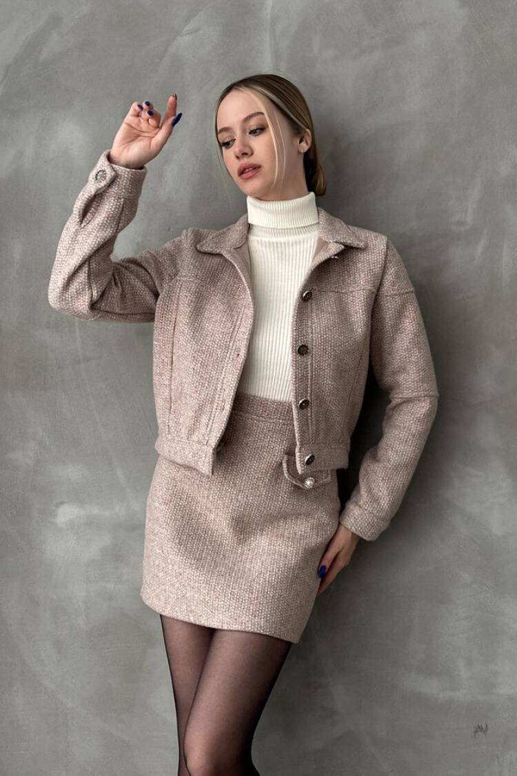 LightButtoned Bowl Coat