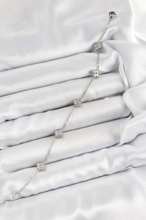 316l Steel Clover Model Silver Color Women Bracelet - Brand: Ebijuteri - Women & Kids, Baby Clothes Wholesale - Globality Store