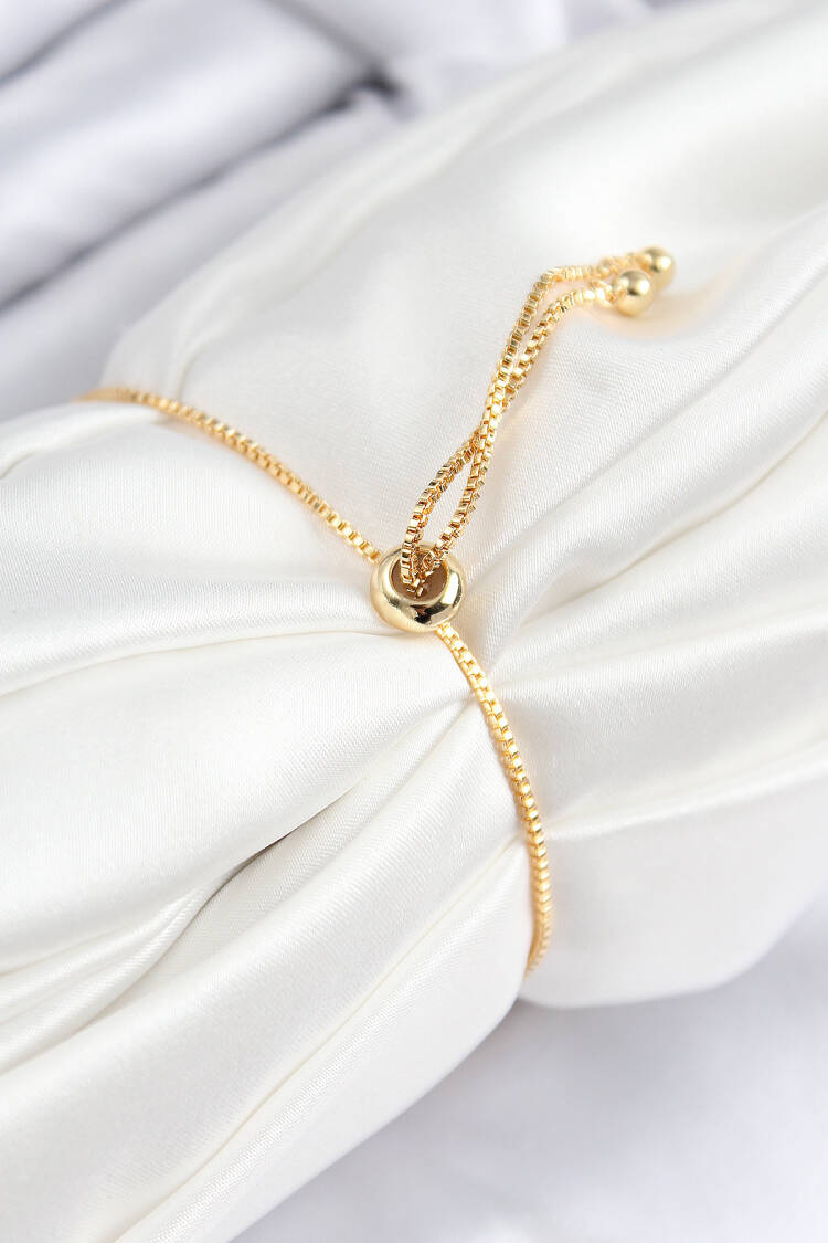 Brass Zircon Stone Sequined Heart Pattern Gold Color Women's Bracelet