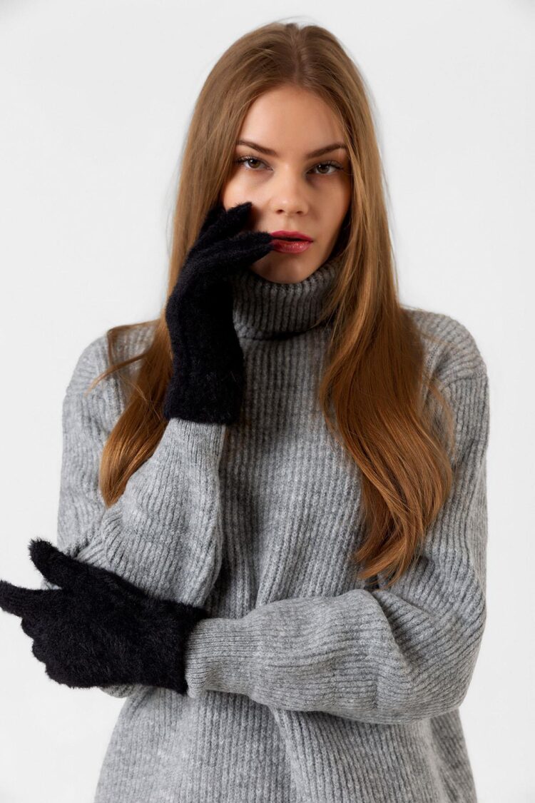 Furry Gloves